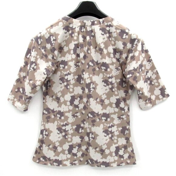 Banana Republic Petite XXS Pintuck Blouse Neutral Floral Beige Tan Career Top - Picture 2 of 12